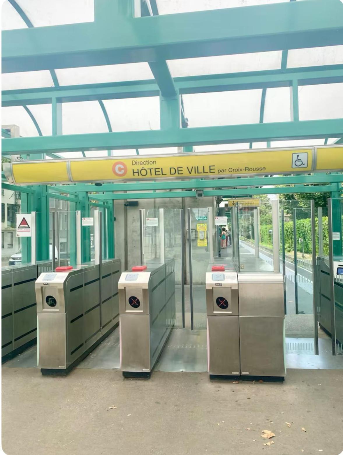 Art De Recevoir - L'Ecrin De Margnolles - Croix Rousse - Metro C-Cuire Caluire-et-Cuire Ngoại thất bức ảnh